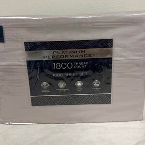 1800 Thread Count King Sheet Set Platinum Performance New